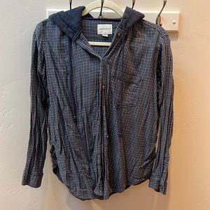 American Eagle flannel with hood
